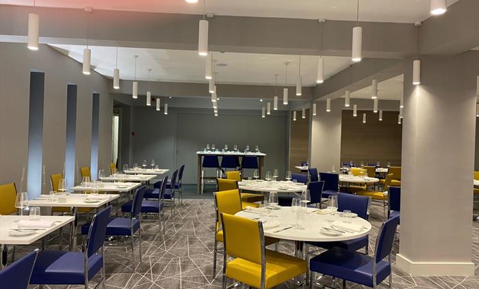 Hotel Restaurant